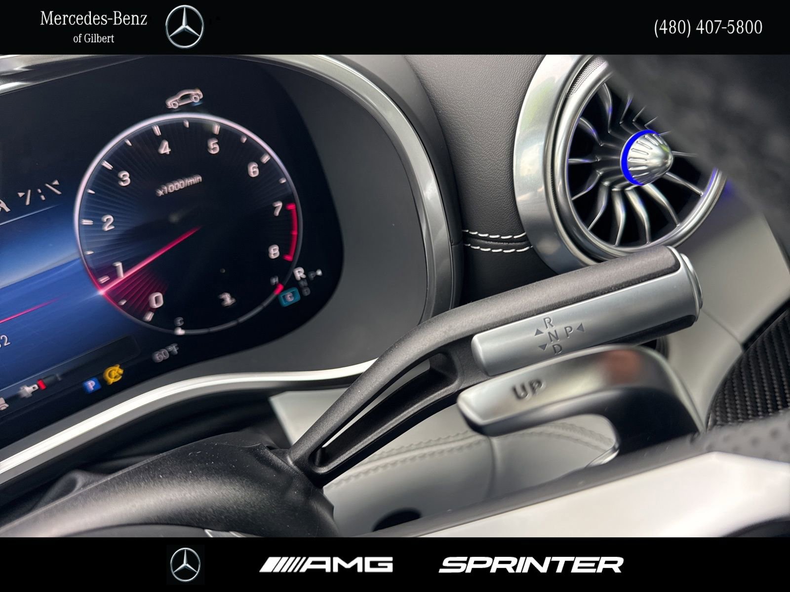 Used 2024 Mercedes-Benz SL 63 AMG 4MATIC image 32