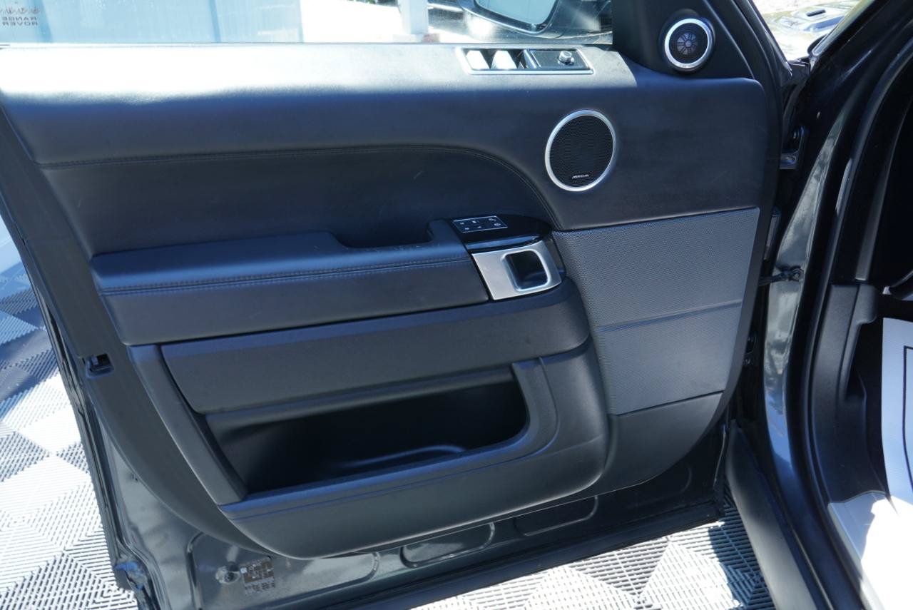 Used 2019 Land Rover Range Rover Sport Supercharged AWD/4WD image 16