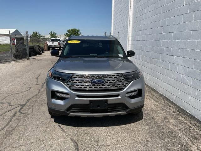Used 2023 Ford Explorer Limited image 5
