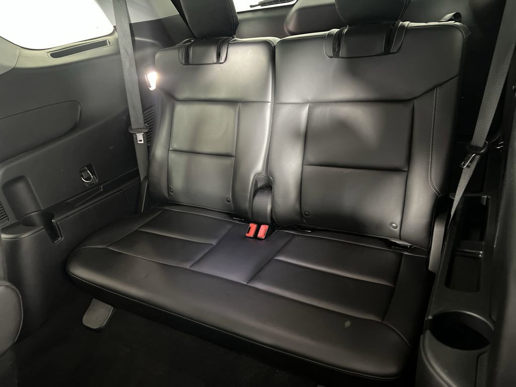 Used 2023 Ford Explorer XLT w/ Equipment Group 202A image 21