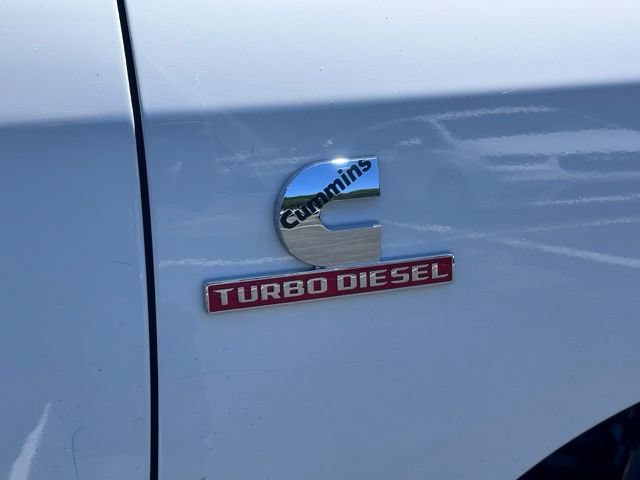 New 2026 RAM 3500 Laramie AWD/4WD image 10