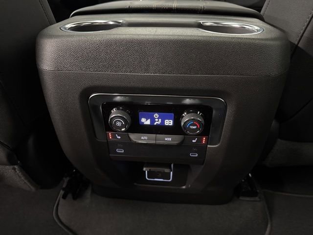 New 2026 Chevrolet Tahoe High Country AWD/4WD image 23