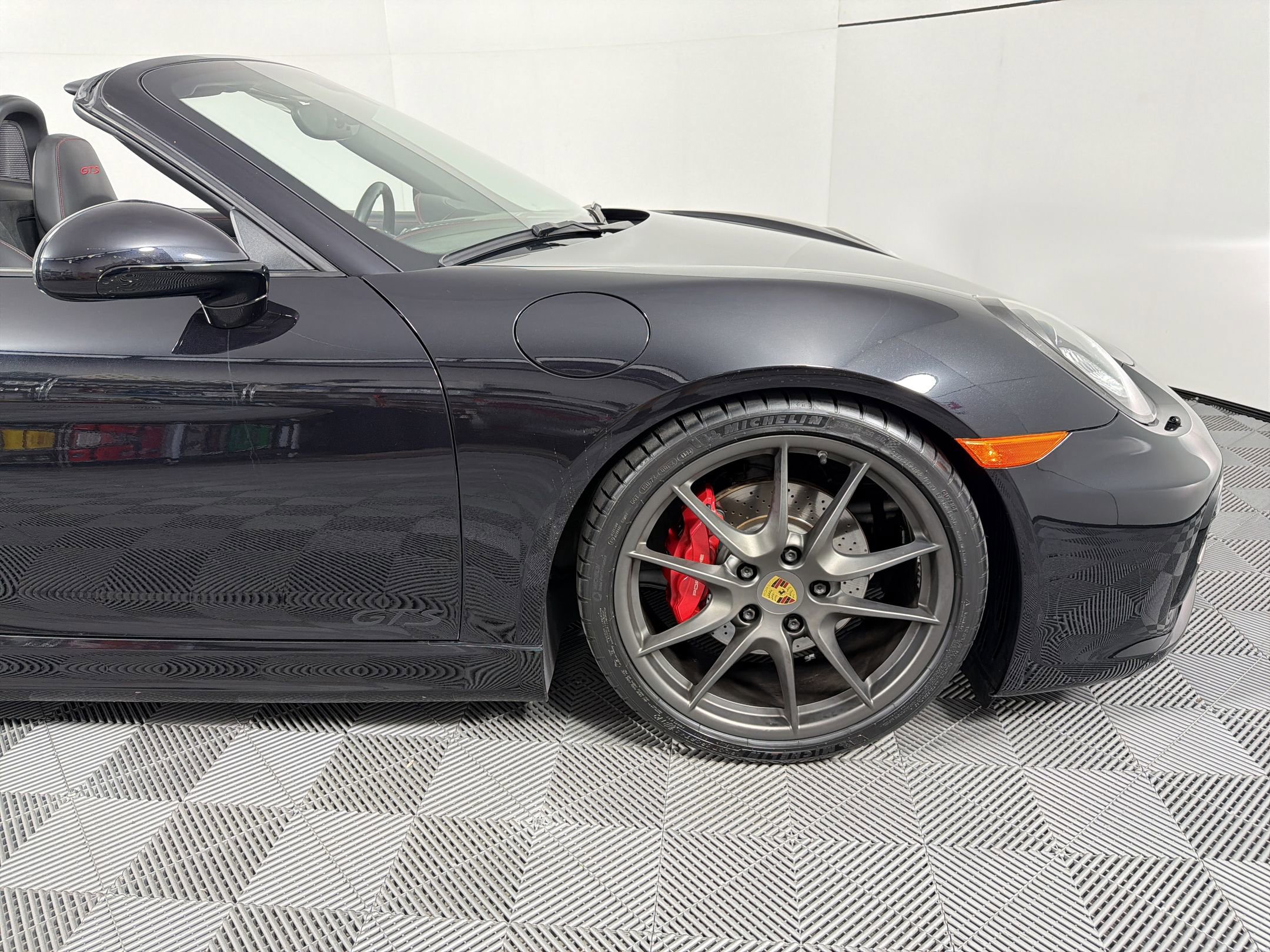 Certified 2015 Porsche Boxster GTS RWD image 12
