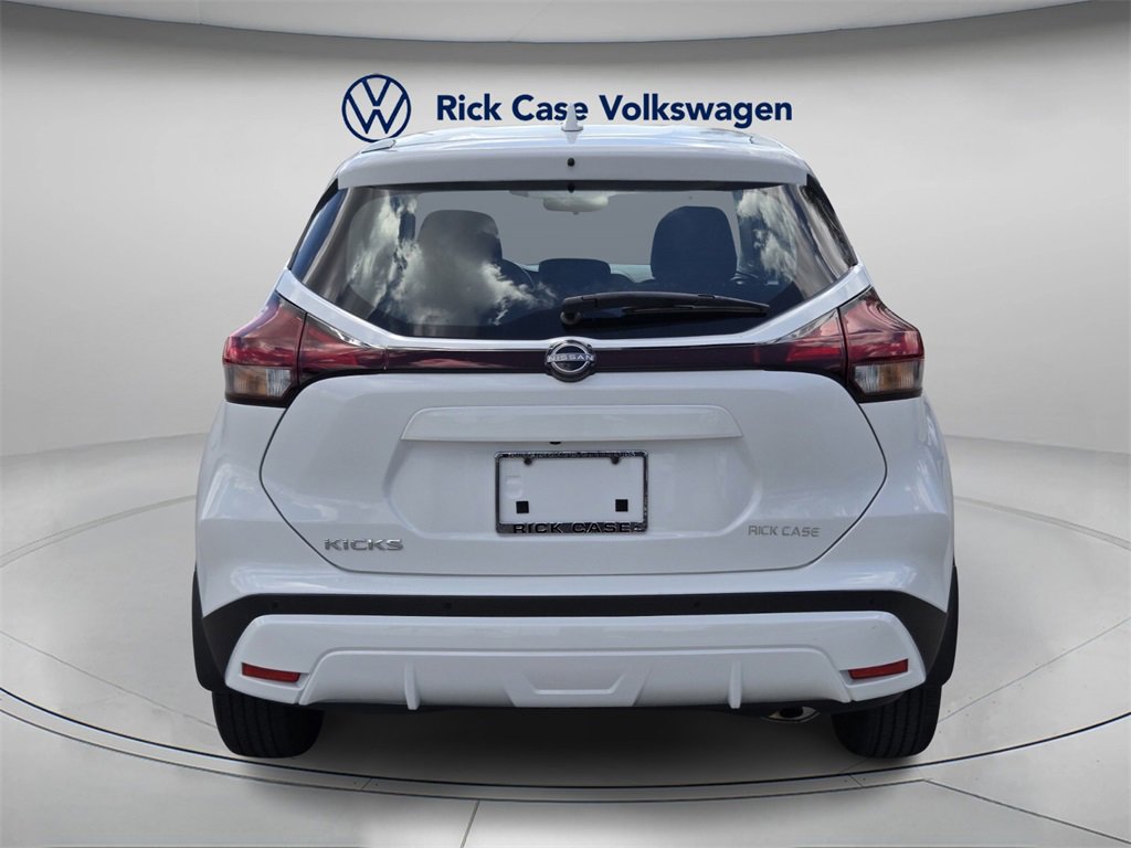 Used 2024 Nissan Kicks S image 5