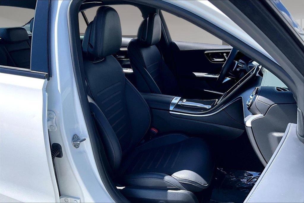 Used 2023 Mercedes-Benz C 300 Sedan image 27