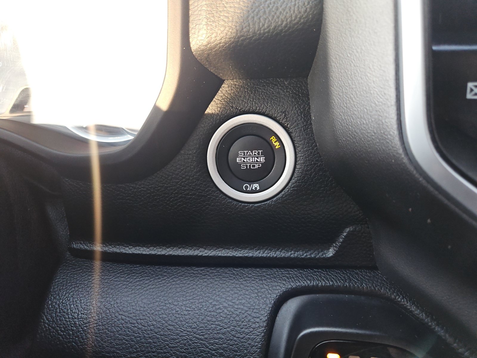 Used 2021 RAM 1500 Big Horn AWD/4WD image 19