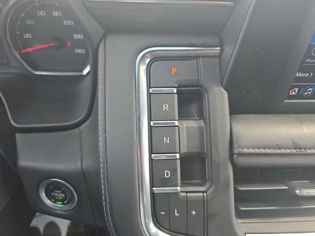 Used 2023 Chevrolet Tahoe LS AWD/4WD image 28