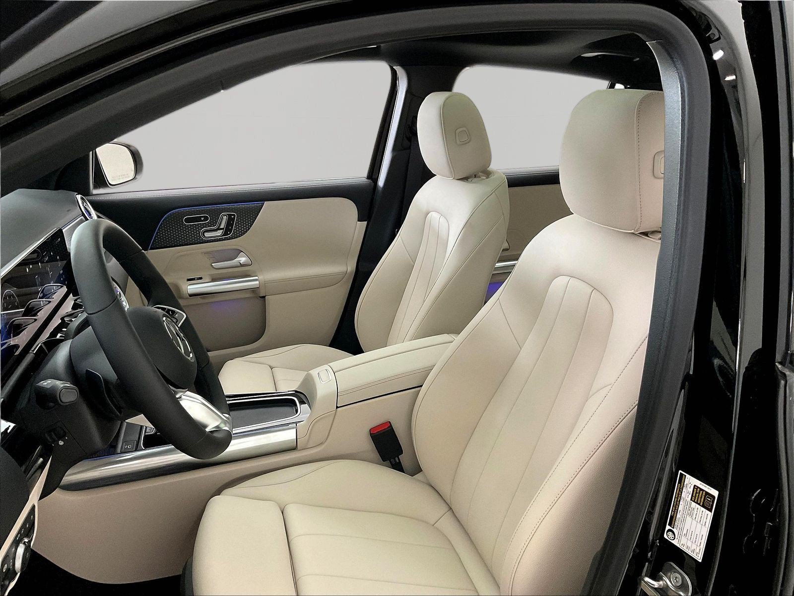 New 2026 Mercedes-Benz GLA 250 4MATIC image 16