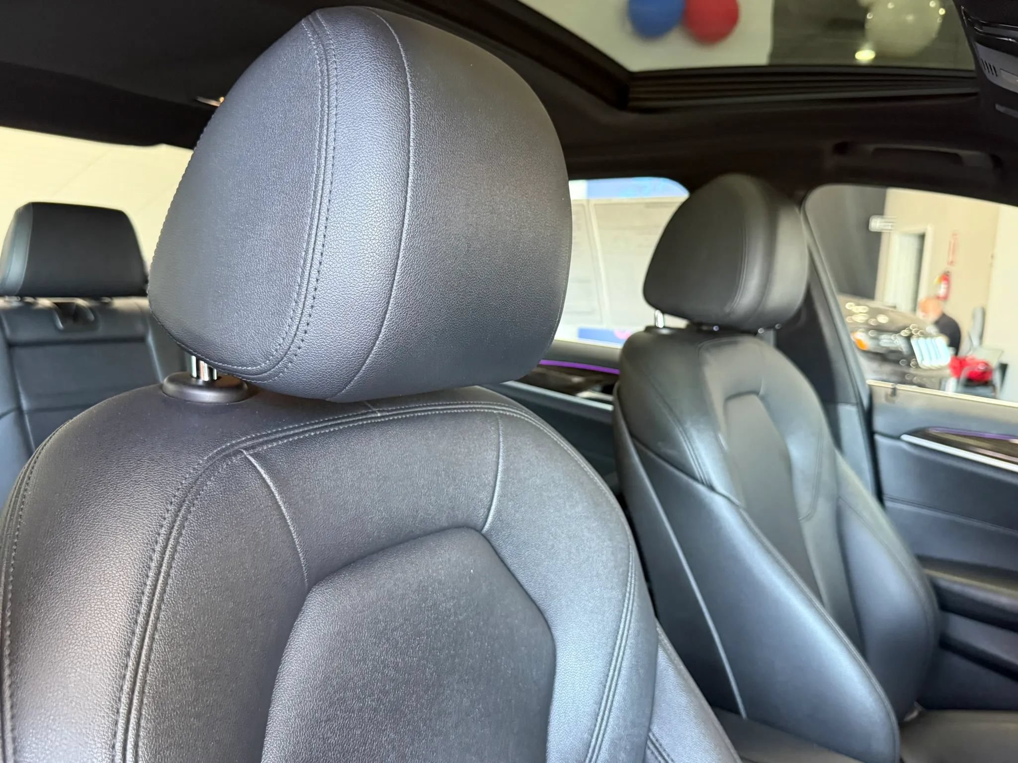Used 2020 BMW 530i w/ Premium Package RWD image 23