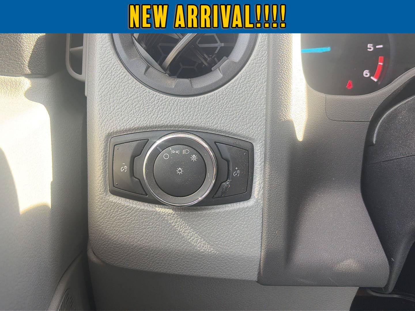 Used 2024 Ford E-350 and Econoline 350 Super Duty w/ Power Windows & Locks Group RWD image 15