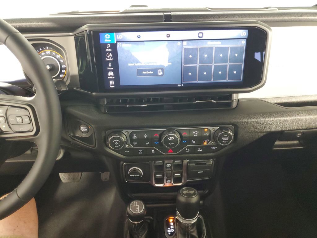 Used 2026 Jeep Wrangler Sport S image 16