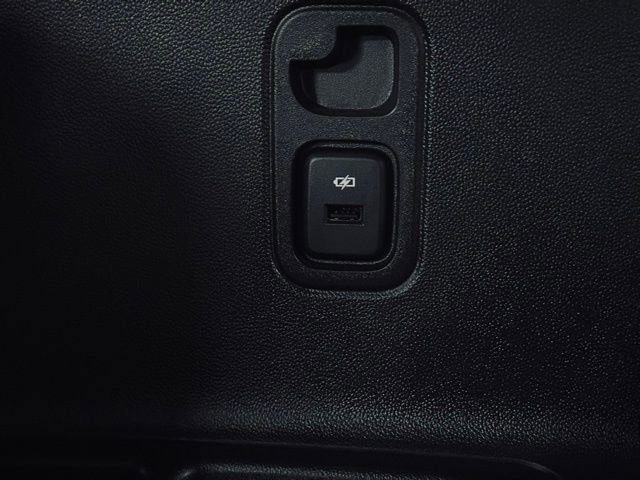 Used 2022 Chevrolet Traverse Premier w/ LPO, Floor Liner Package image 22