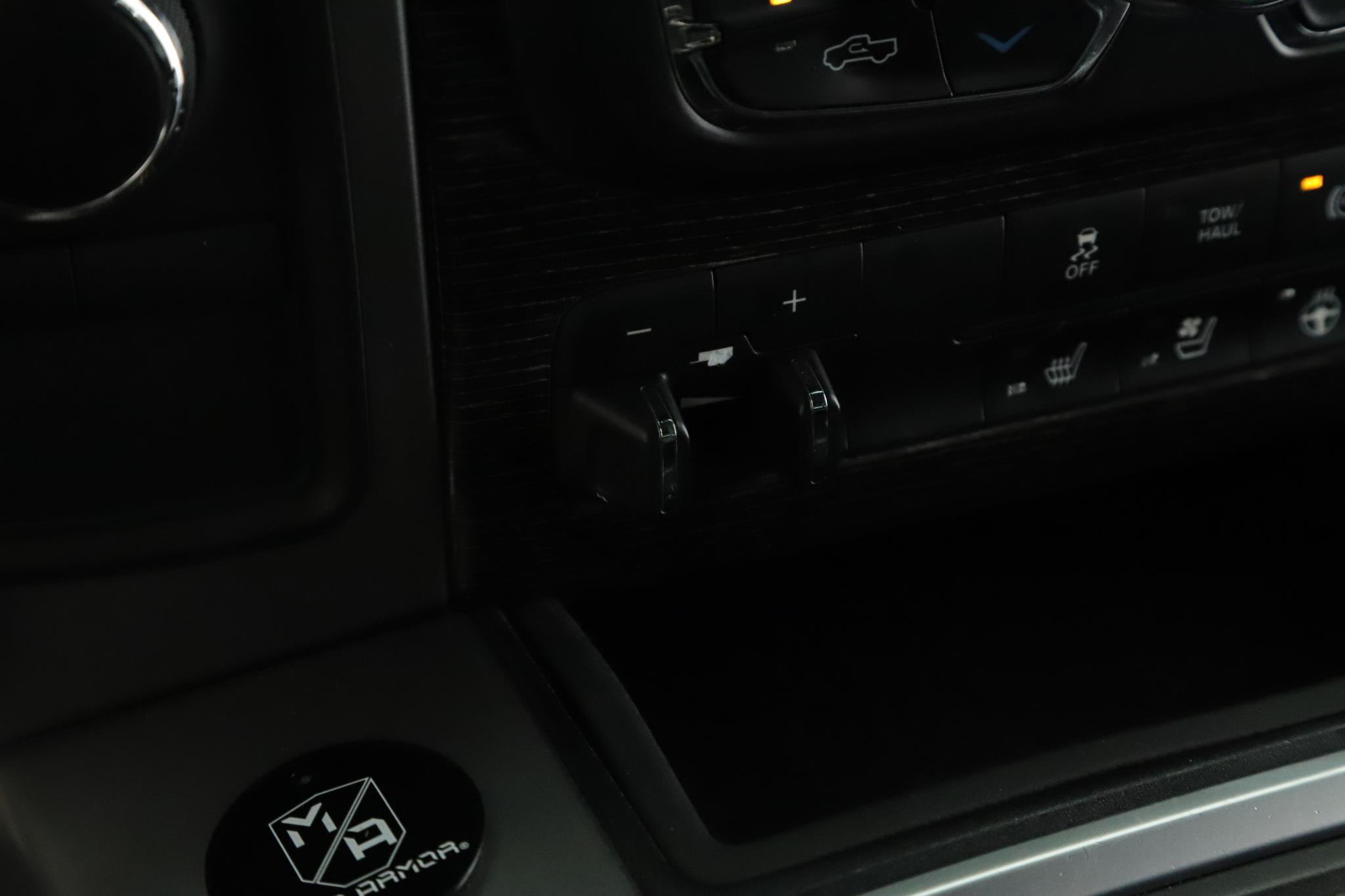 Used 2018 RAM 2500 Limited AWD/4WD image 18