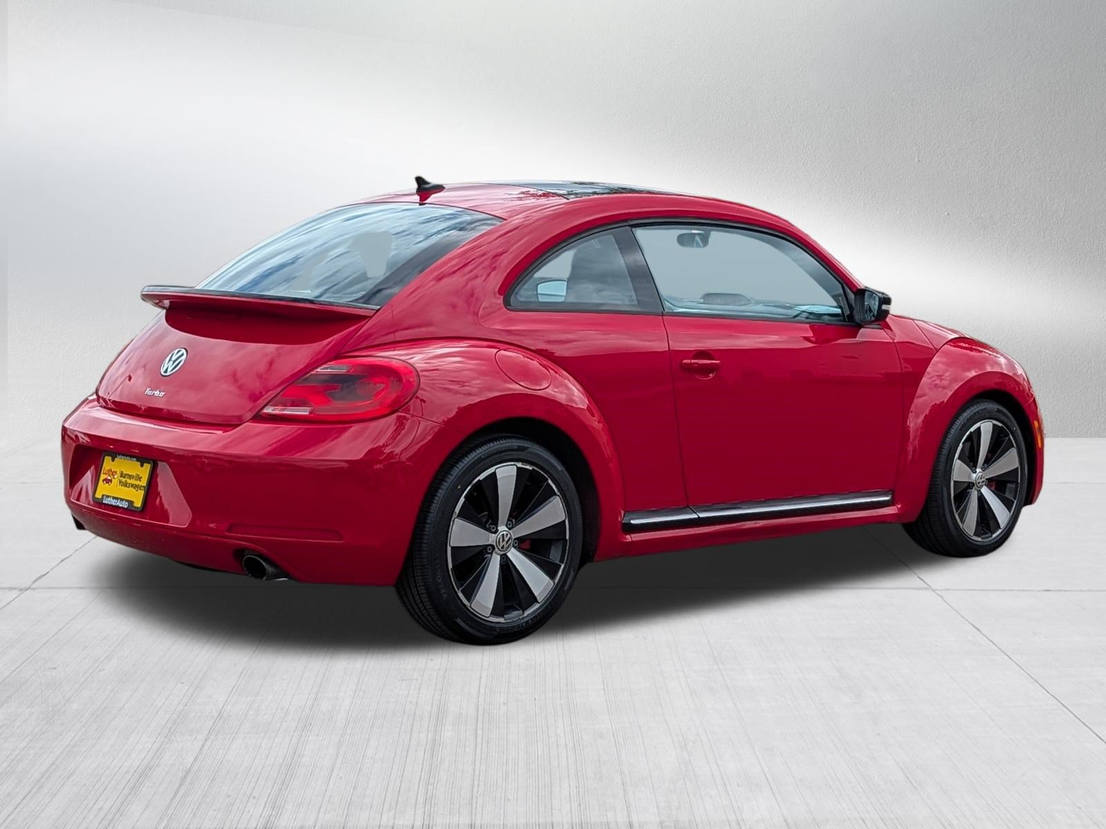 Used 2012 Volkswagen Beetle 2.0T FWD image 7