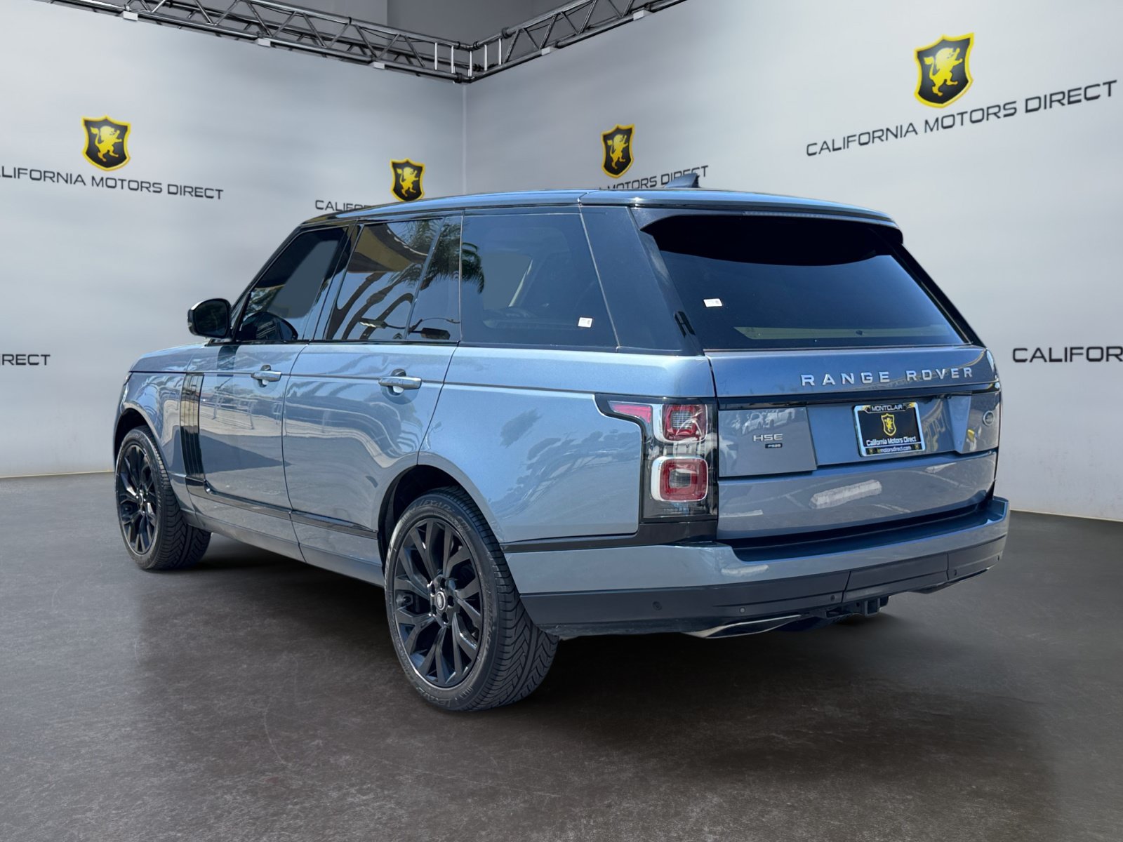 Used 2020 Land Rover Range Rover HSE AWD/4WD image 3