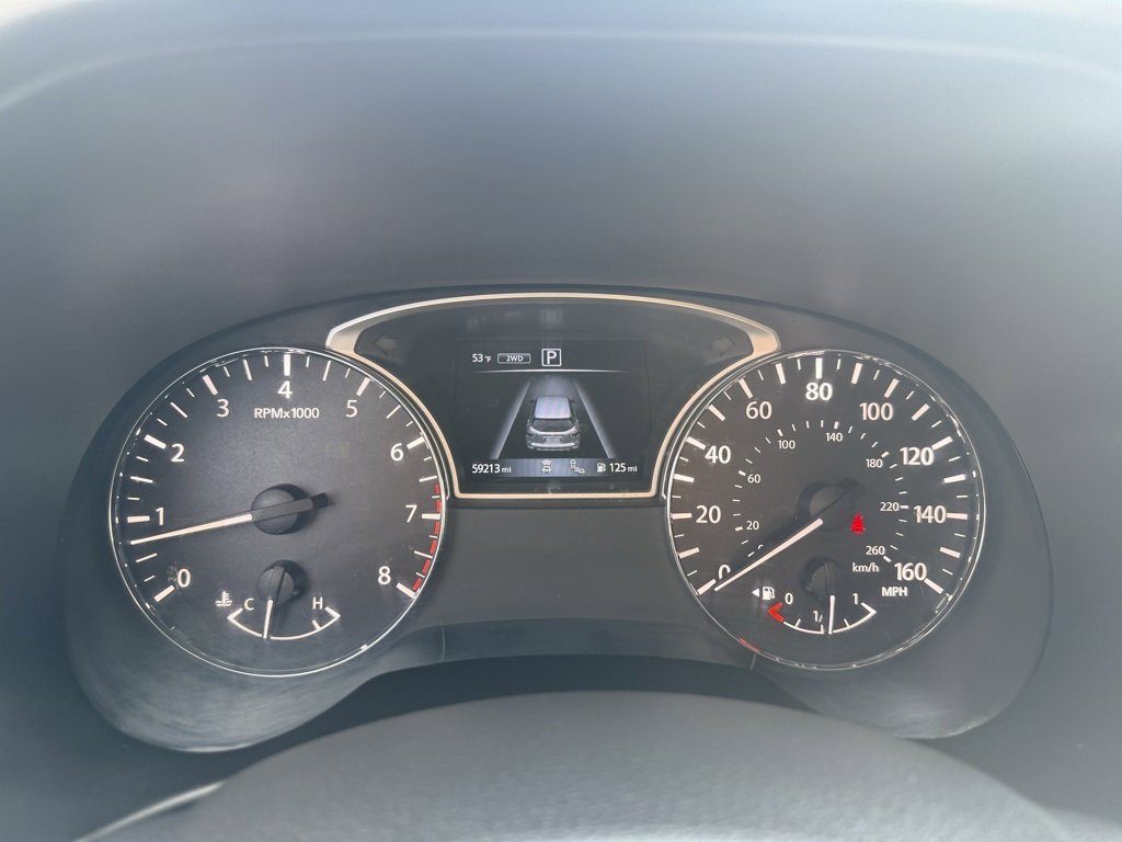 Used 2020 Nissan Pathfinder SV image 22