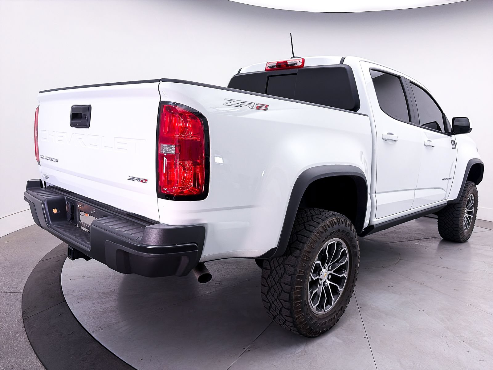 Used 2022 Chevrolet Colorado ZR2 AWD/4WD image 17