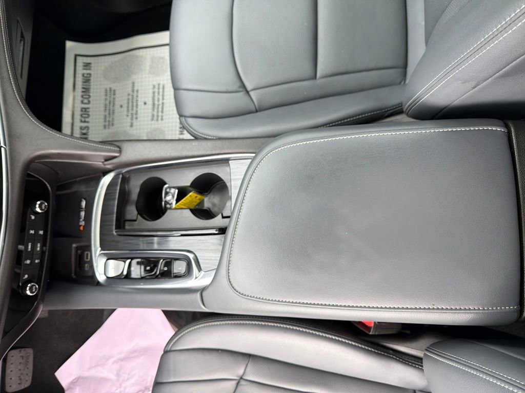 Used 2024 Buick Enclave Essence w/ Experience Buick Package image 28