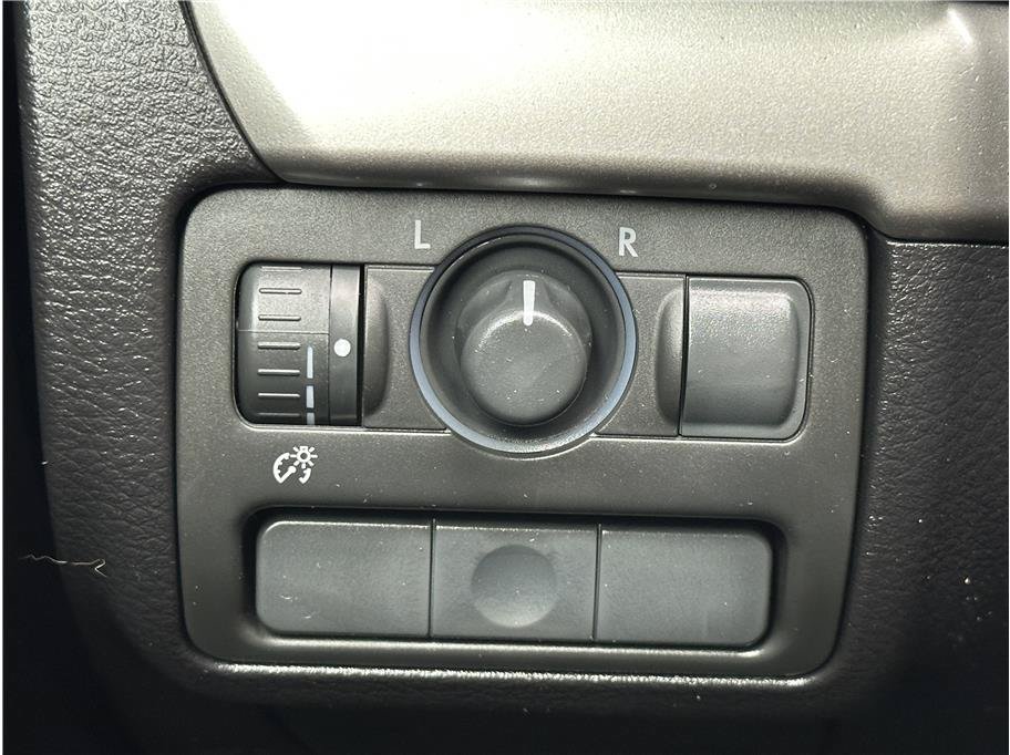 Used 2008 Subaru Legacy 2.5i AWD/4WD image 24
