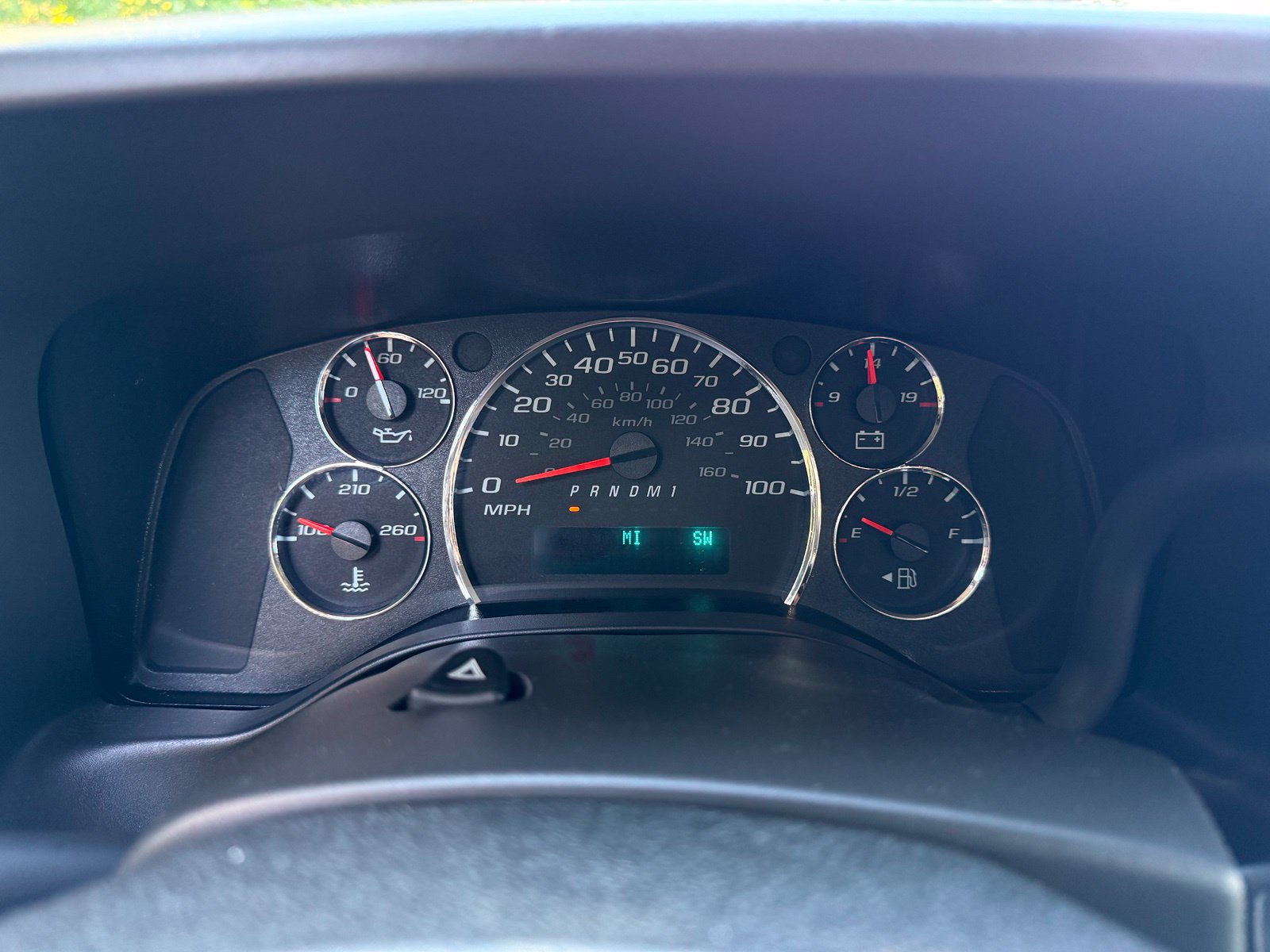 Used 2025 GMC Savana 3500 LT w/ LT Preferred Equipment Group RWD image 13