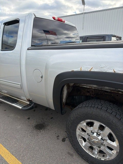 Used 2012 Chevrolet Silverado 2500 LT w/ Snow Plow Prep Package image 8