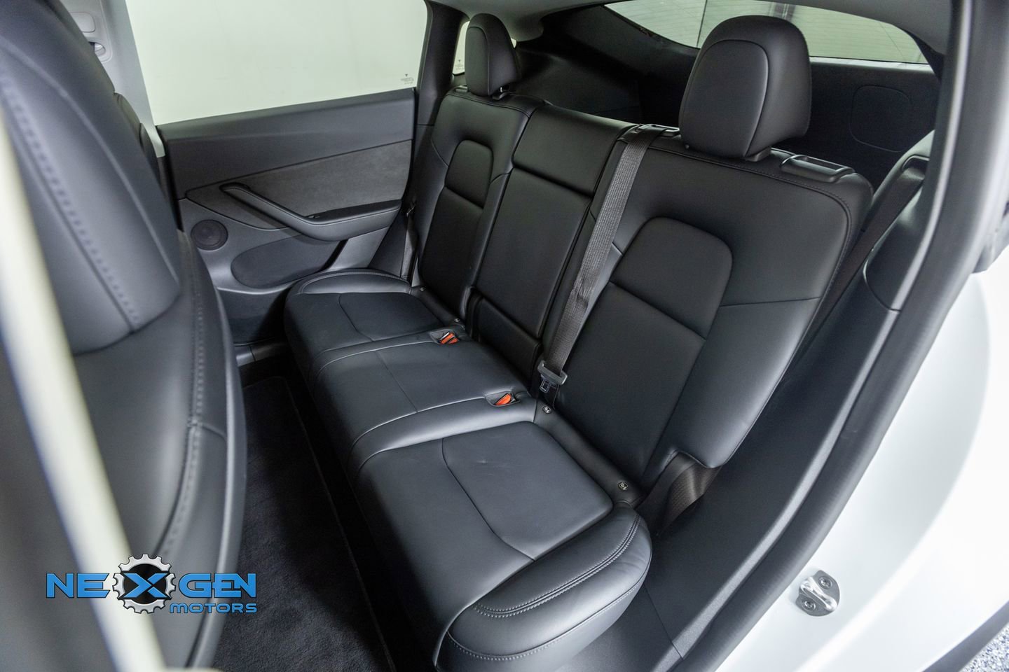 Used 2022 Tesla Model Y Performance image 29