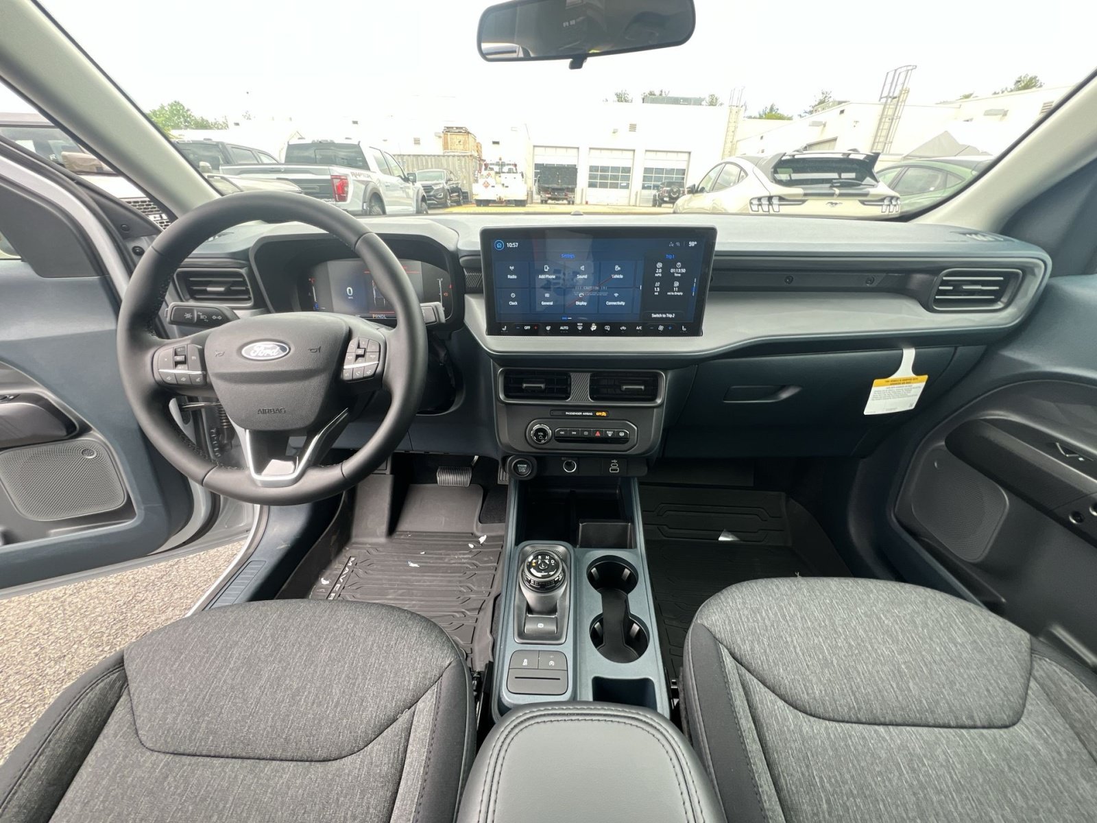 New 2025 Ford Maverick XLT w/ XLT Luxury Package AWD/4WD image 30