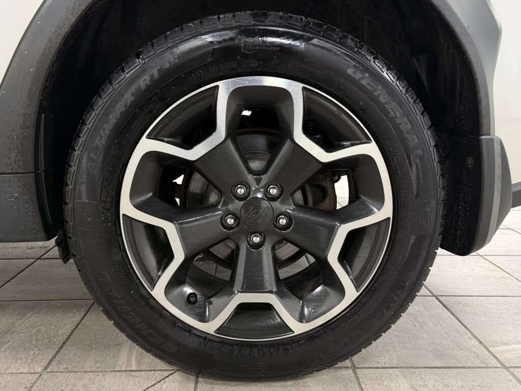 Used 2014 Subaru Crosstrek 2.0i Limited w/ Popular Package #2 image 32