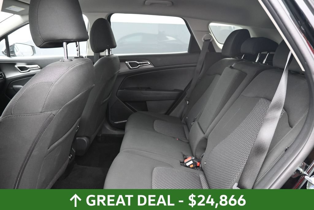 Used 2026 Kia Sportage LX FWD image 26
