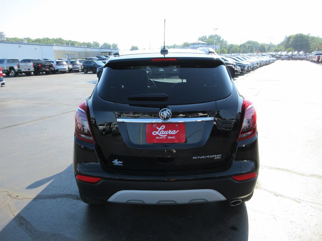 Certified 2022 Buick Encore Preferred w/ Safety Package AWD/4WD image 7