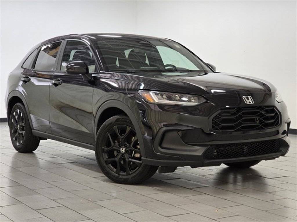 Used 2024 Honda HR-V Sport image 2