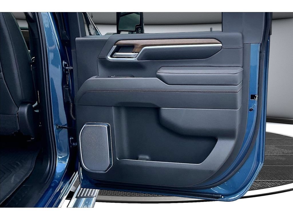 New 2026 Chevrolet Silverado 2500 High Country w/ High Country Premium Package AWD/4WD image 47