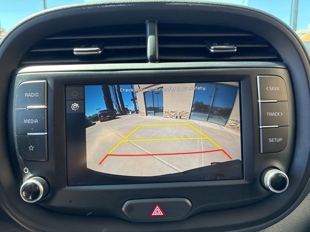 Certified 2025 Kia Soul LX FWD image 29