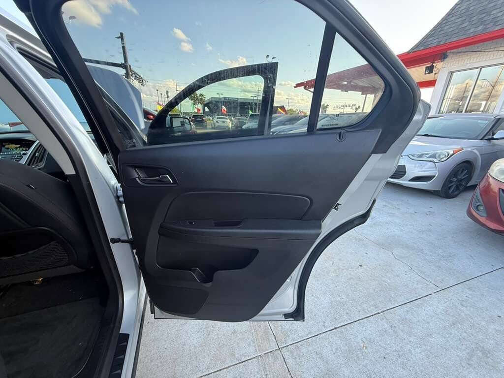 Used 2014 Chevrolet Equinox LT w/ Driver Convenience Package image 13
