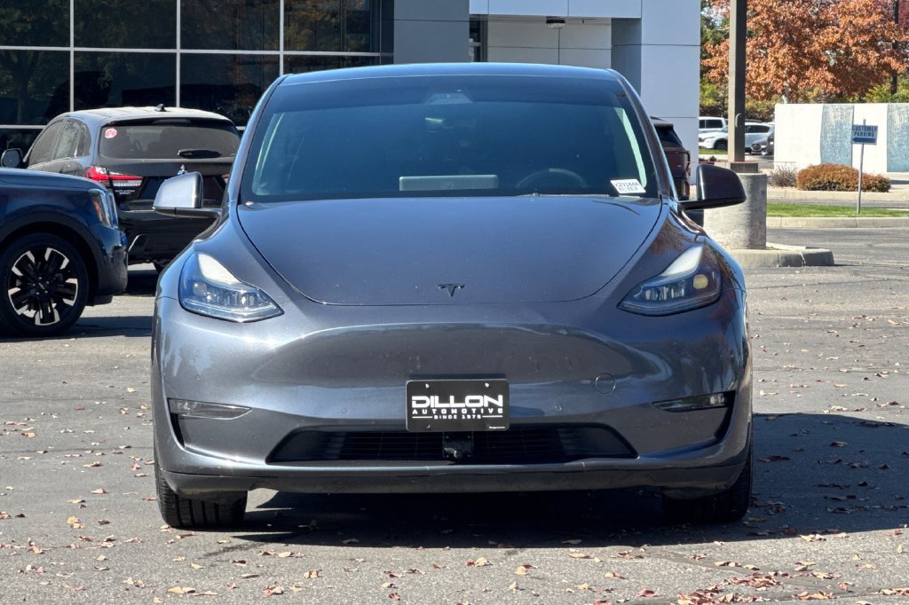 Used 2022 Tesla Model Y Performance AWD/4WD image 12