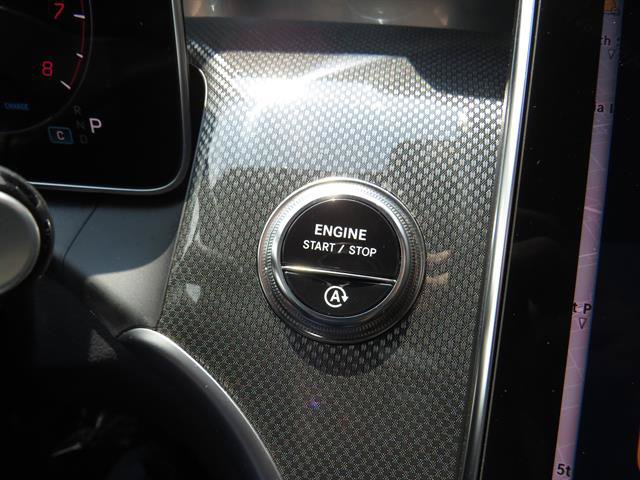 Used 2026 Mercedes-Benz GLC 300 4MATIC image 17