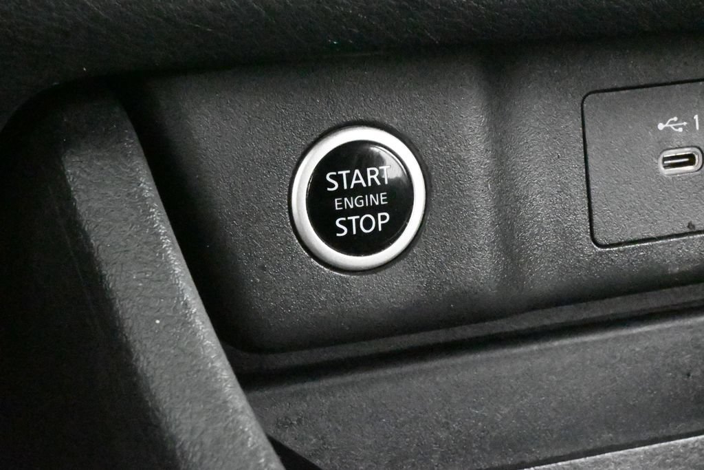 Used 2023 Nissan Rogue S FWD image 21