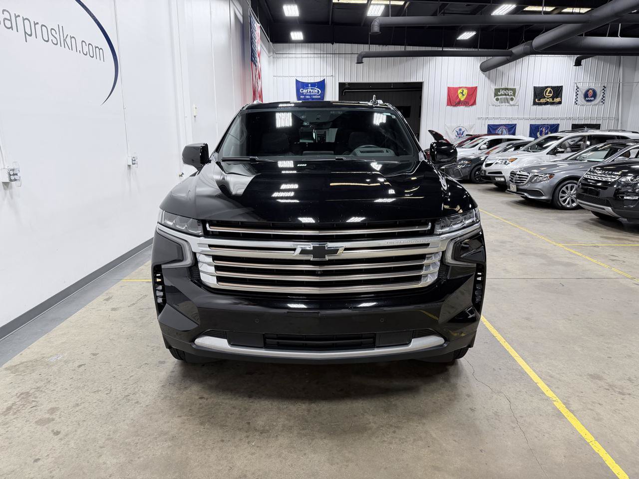 Used 2023 Chevrolet Suburban High Country w/ Max Trailering Package AWD/4WD image 17