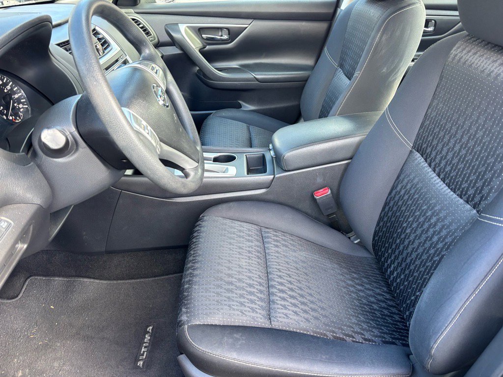 Used 2017 Nissan Altima 2.5 S w/ Power Driver Seat Package image 7