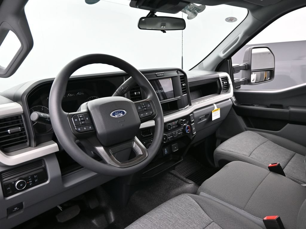 New 2026 Ford F250 XL AWD/4WD image 15