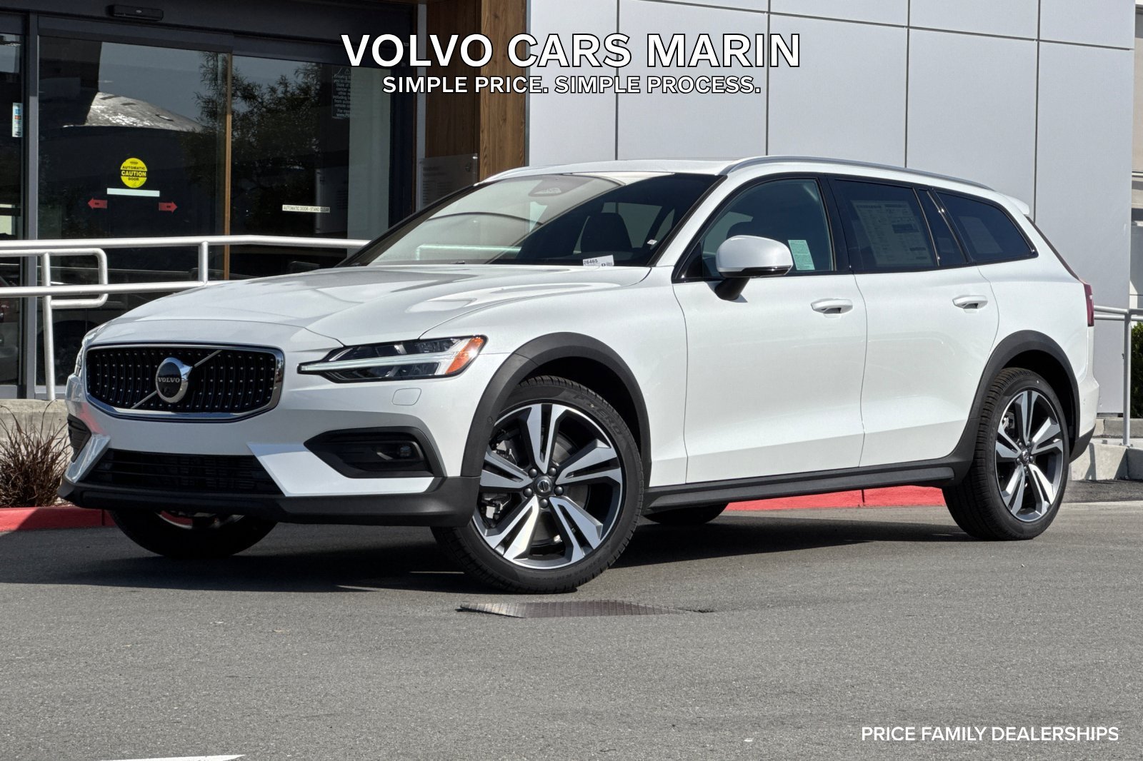 New 2026 Volvo V60 B5 Cross Country Plus w/ Protection Package Premier