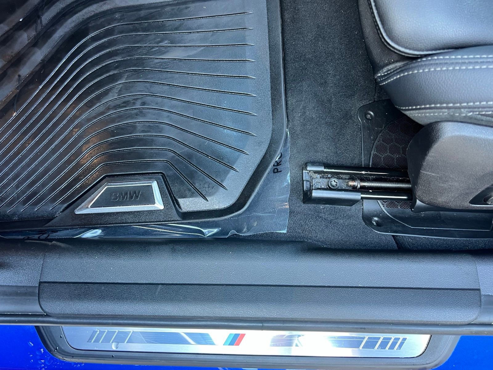 Used 2022 BMW 330e w/ M Sport Package RWD image 29