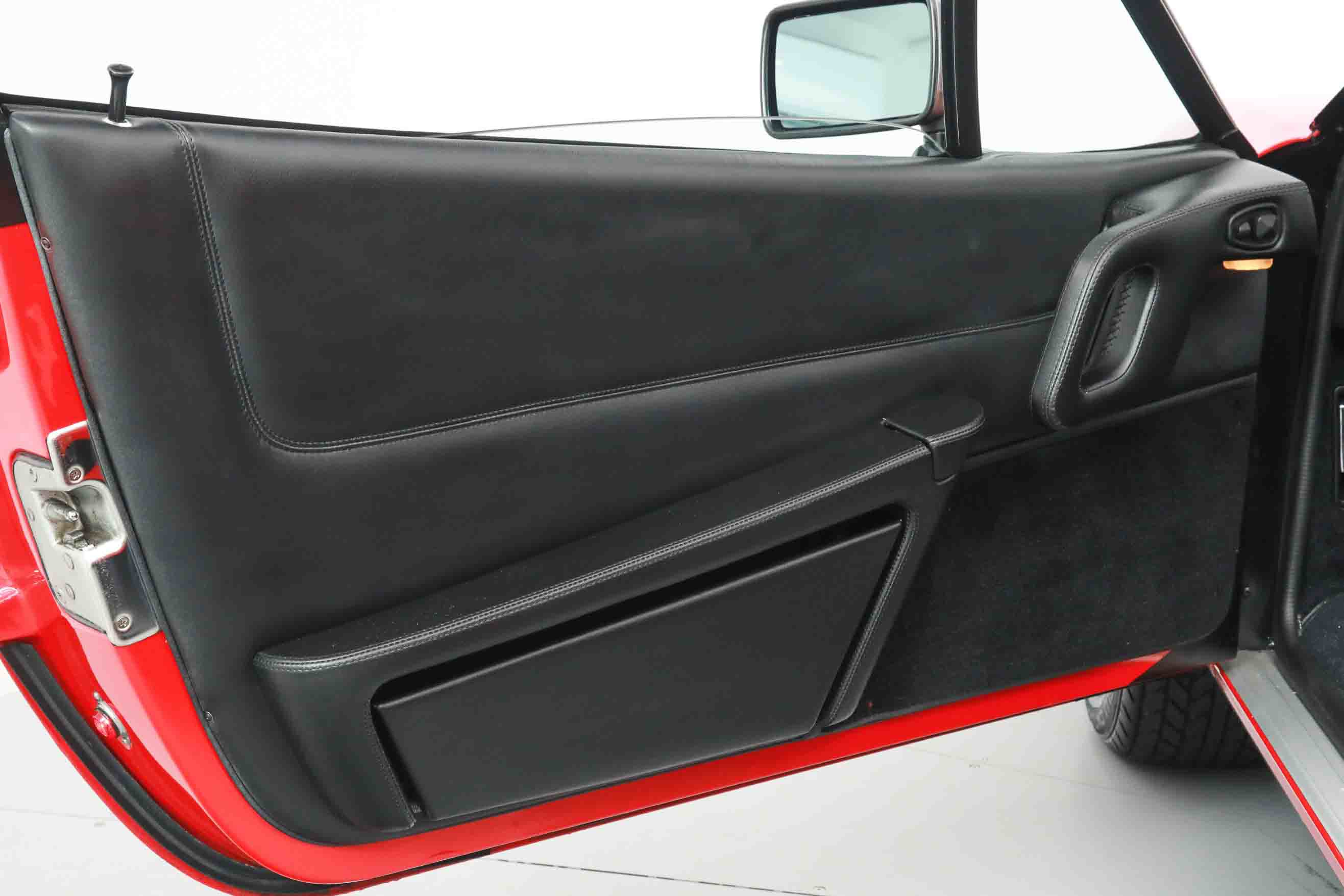 Used 1989 Ferrari 328 GTS image 23