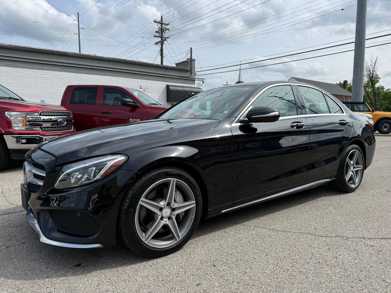 Used 2015 Mercedes-Benz C 400 4MATIC image 2
