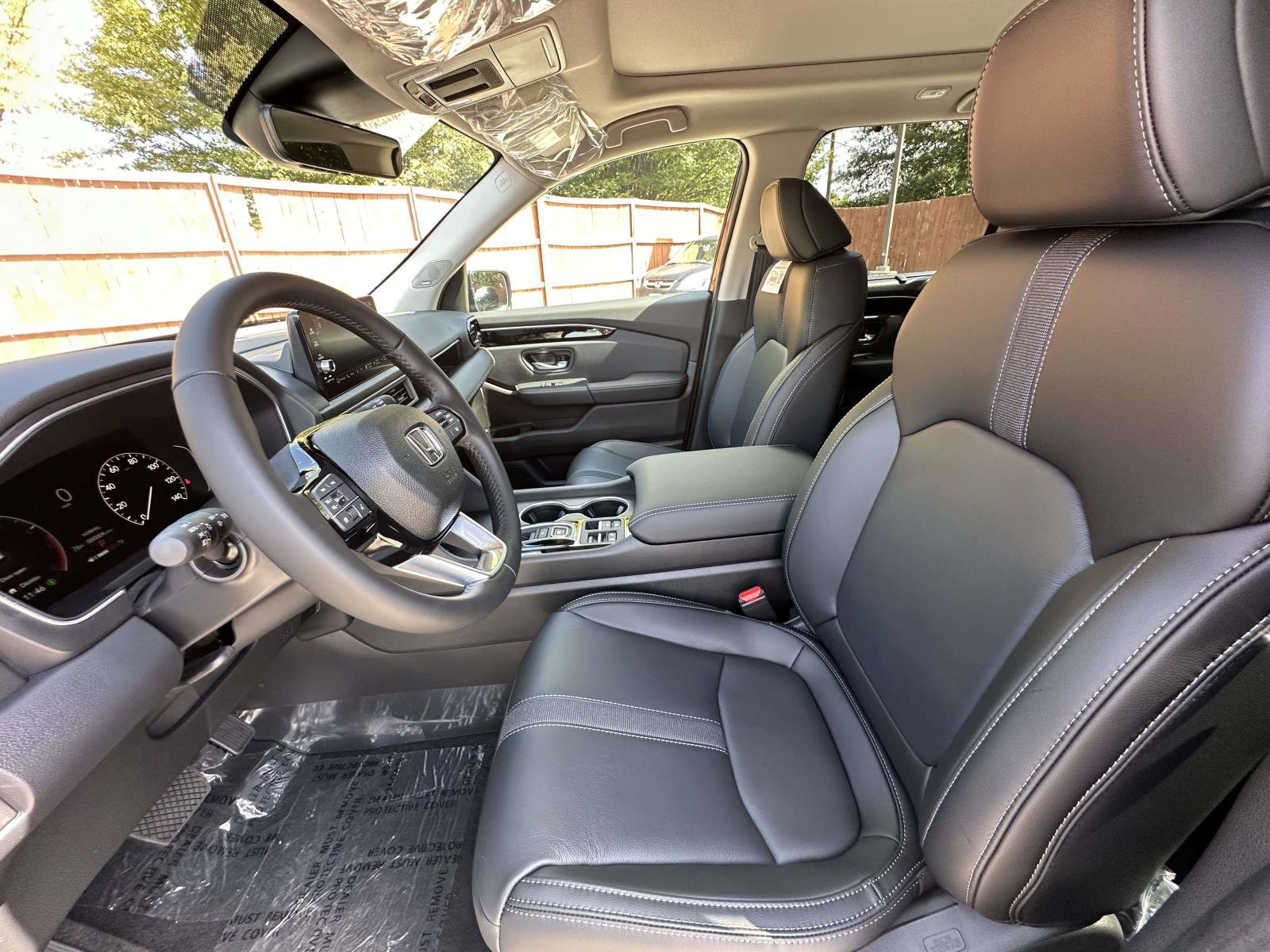 New 2025 Honda Pilot Touring image 15