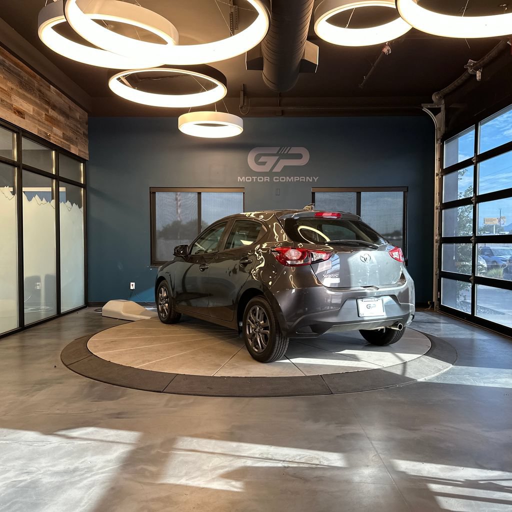 Used 2020 Toyota Yaris LE FWD image 5