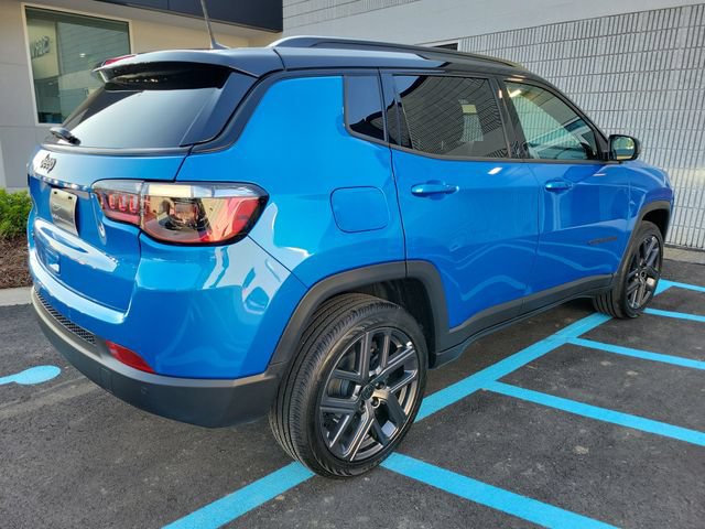 Used 2026 Jeep Compass Limited AWD/4WD image 7