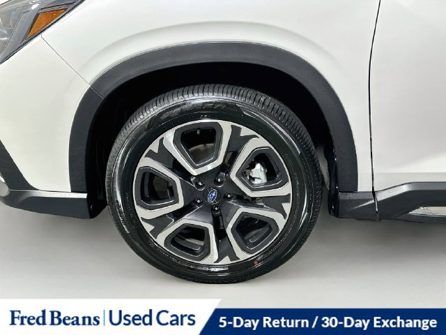 Used 2023 Subaru Ascent Limited w/ Technology Package AWD/4WD image 40