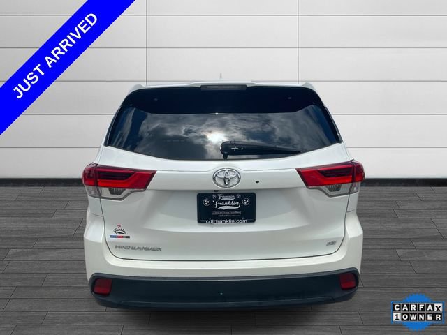 Used 2017 Toyota Highlander SE FWD image 4