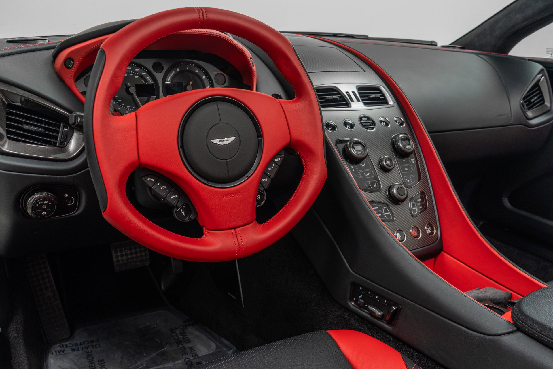 Used 2018 Aston Martin Vanquish Zagato image 13
